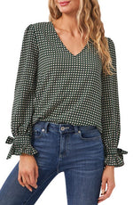 CeCe Long Sleeve V-Neck Top in Geo Box, Size Small