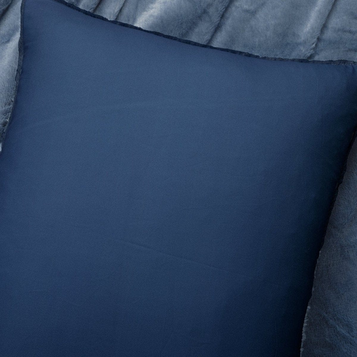 Farmhouse Color Block Ultra Soft Faux Fur Comforter Set