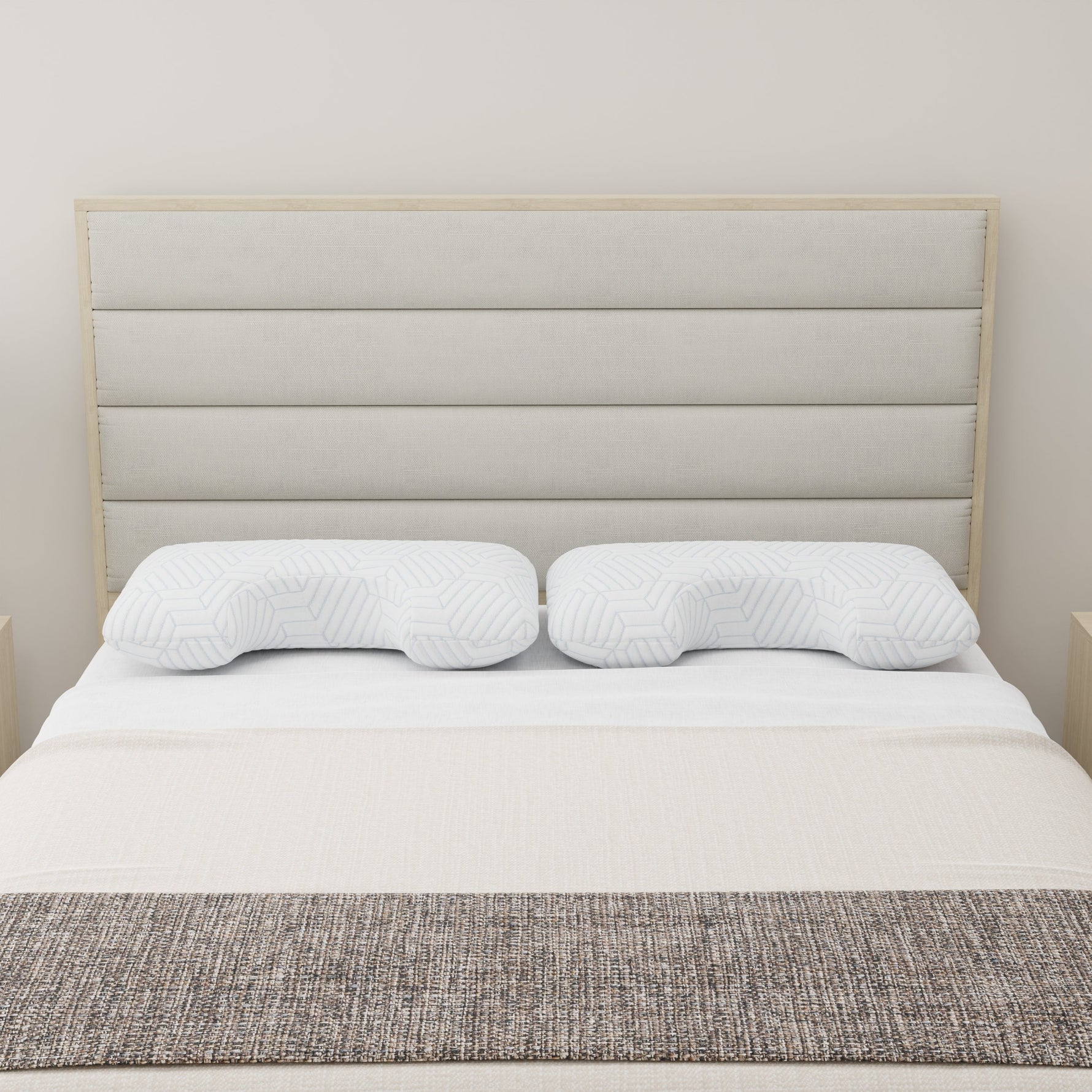Fria Cloud Curve Pillow