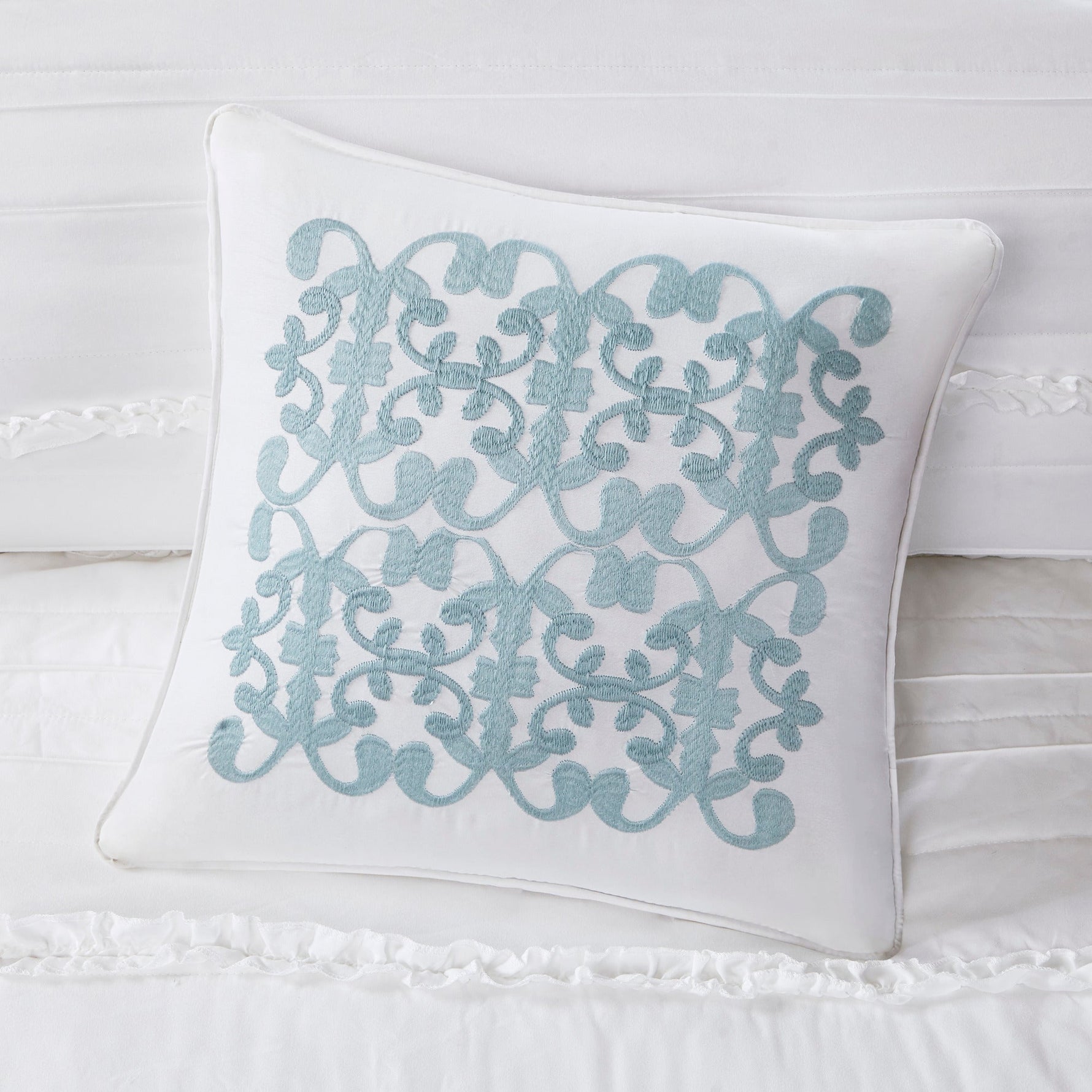5 Piece Microfiber Ruffled Comforter Set White Queen