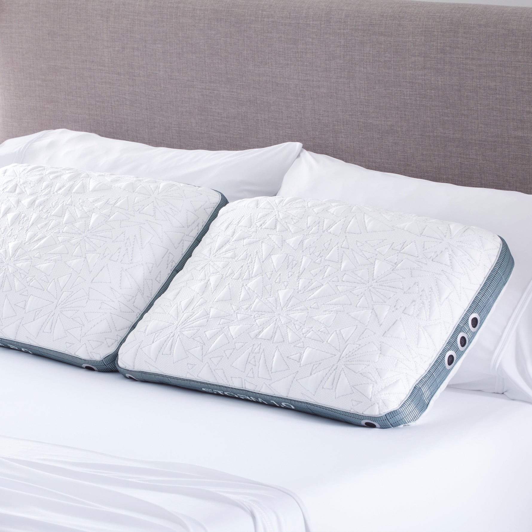BedGear Storm Performance Pillow 2.0