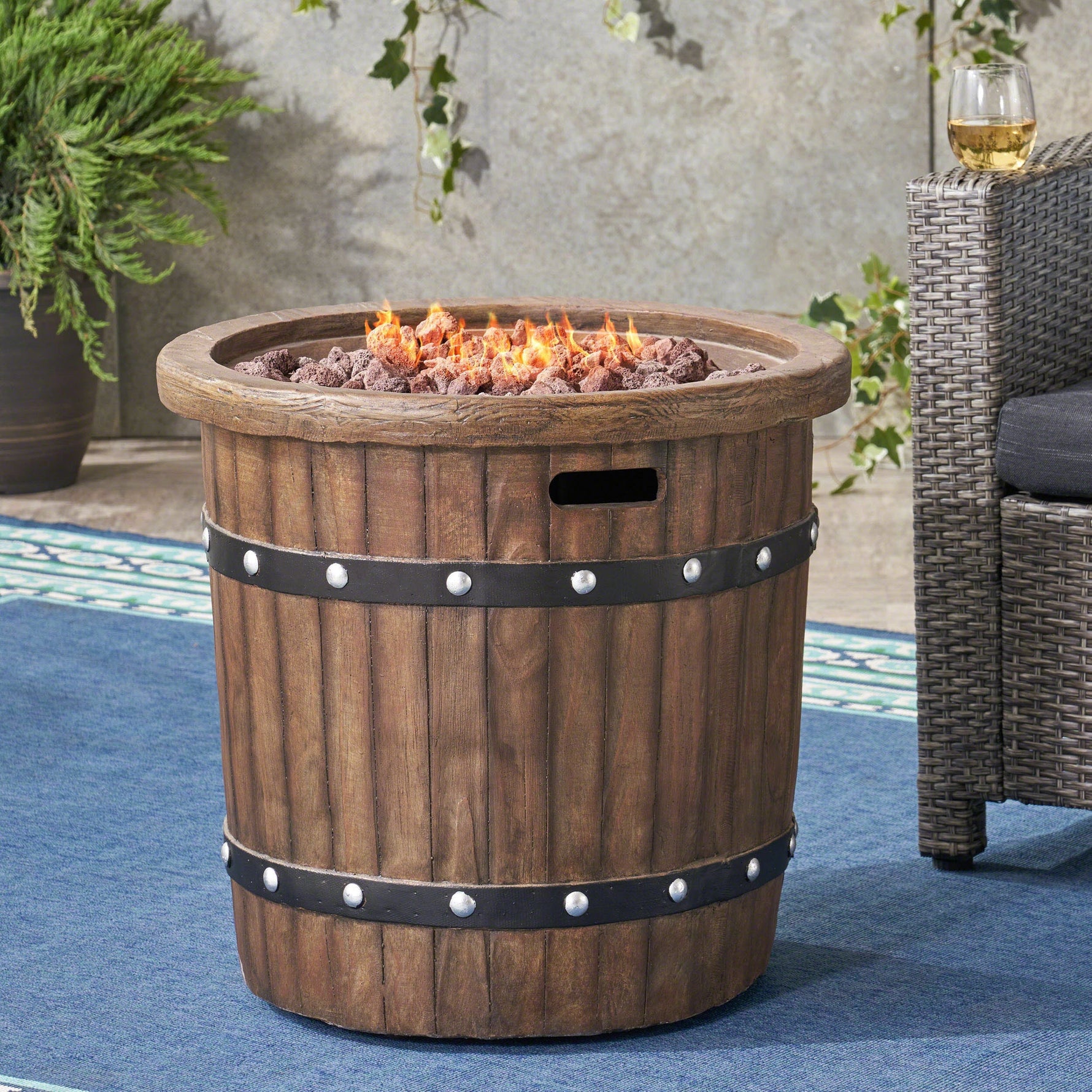 Round 25' Magnesium Oxide Fire Pit - 40,000 BTU