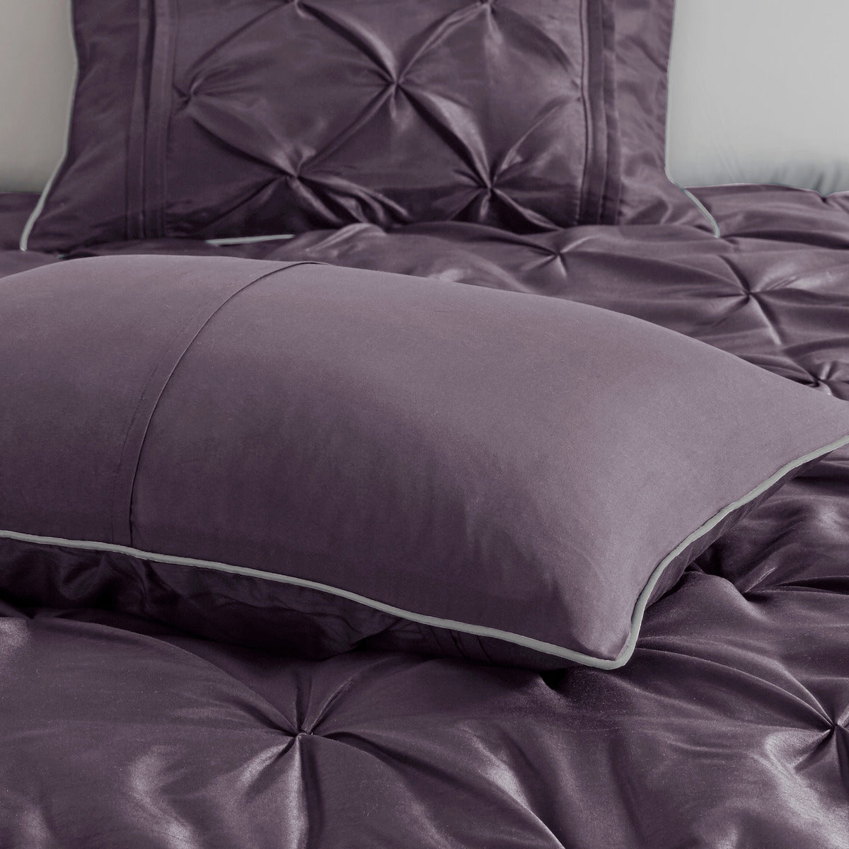 7 Piece Tufted Comforter Set Plum King
