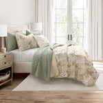 Ava Diamond Oversized Cotton Quilt Set