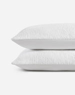 Snug + Lumière Sham Set