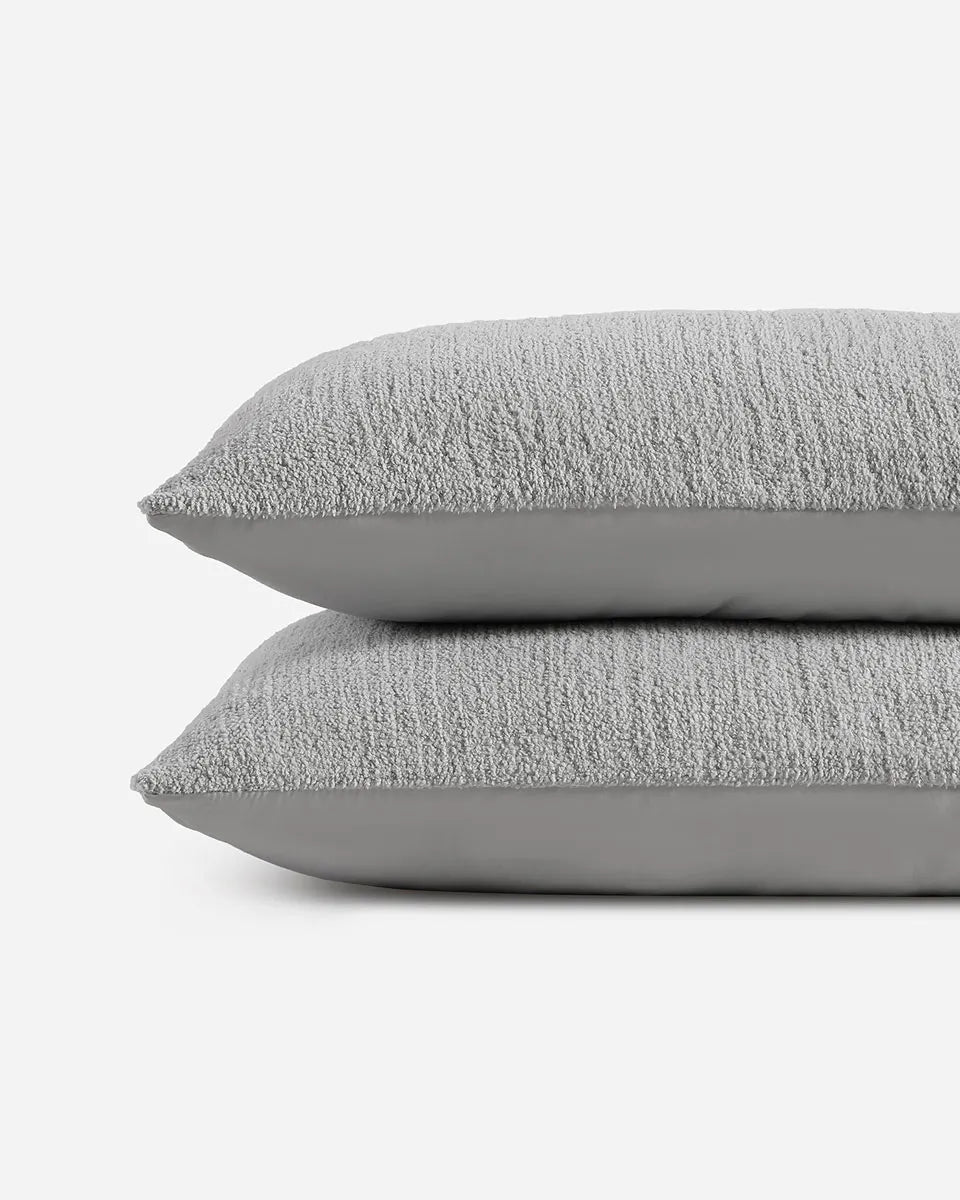 Snug + Lumière Sham Set