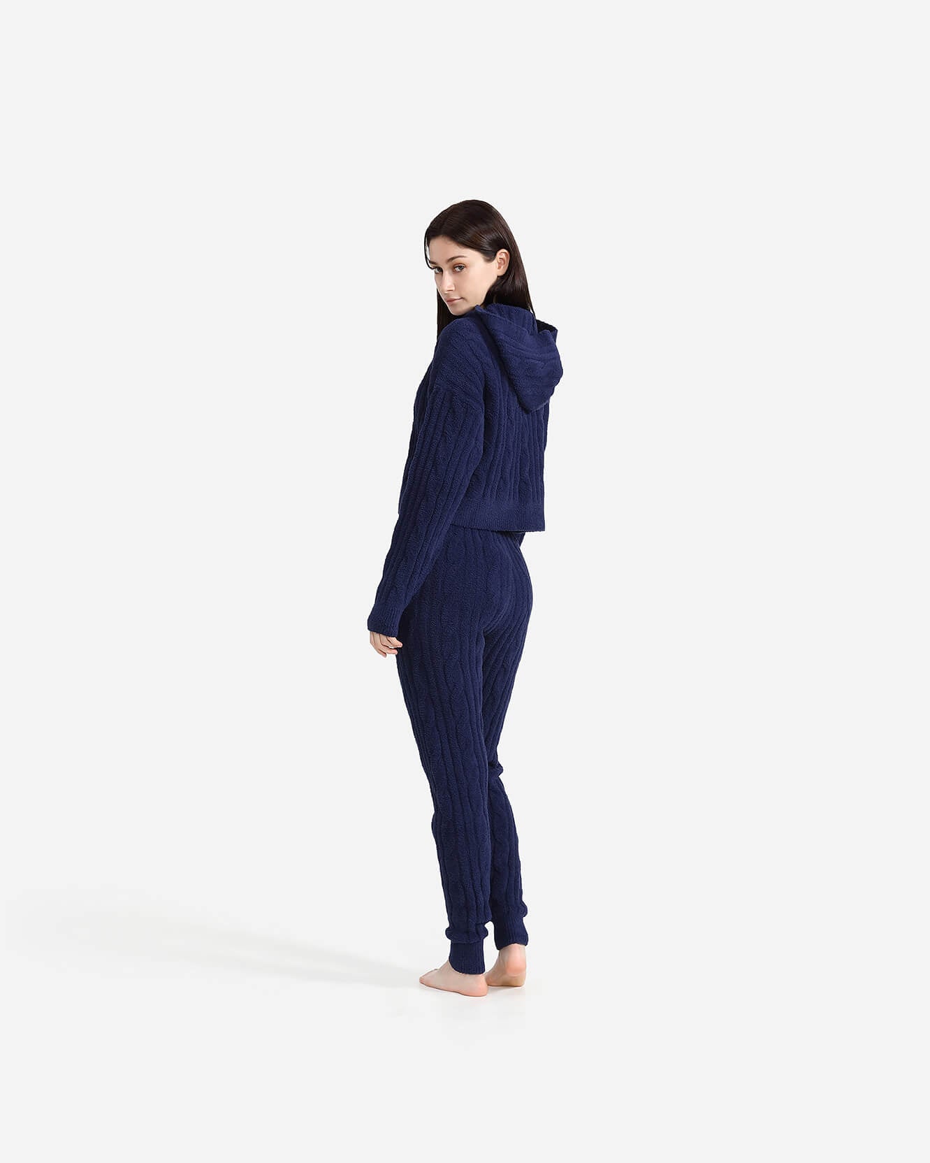 Snug Lite Braided Cropped Hoodie
