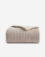 Snug Piped Comforter