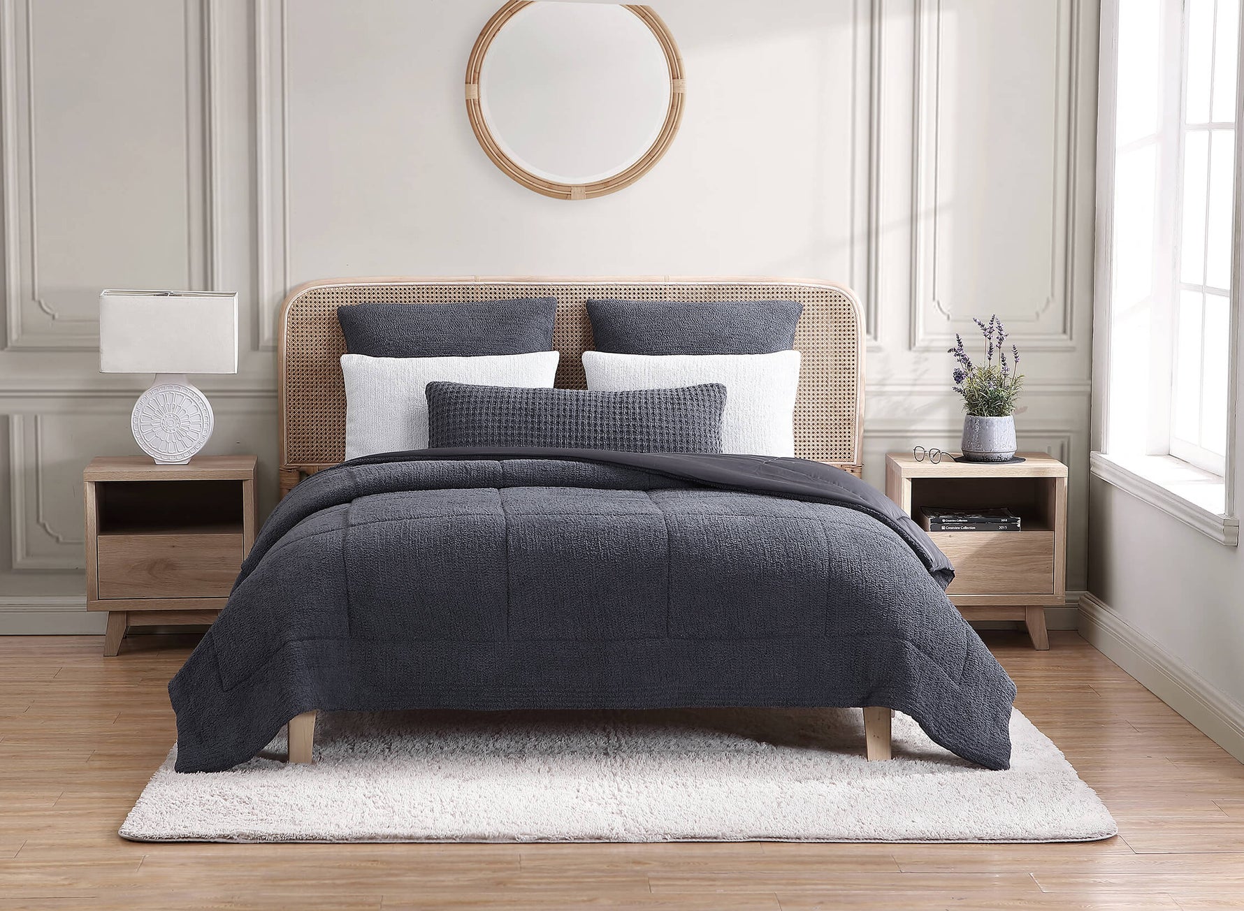 Snug + Lumière Sham Set