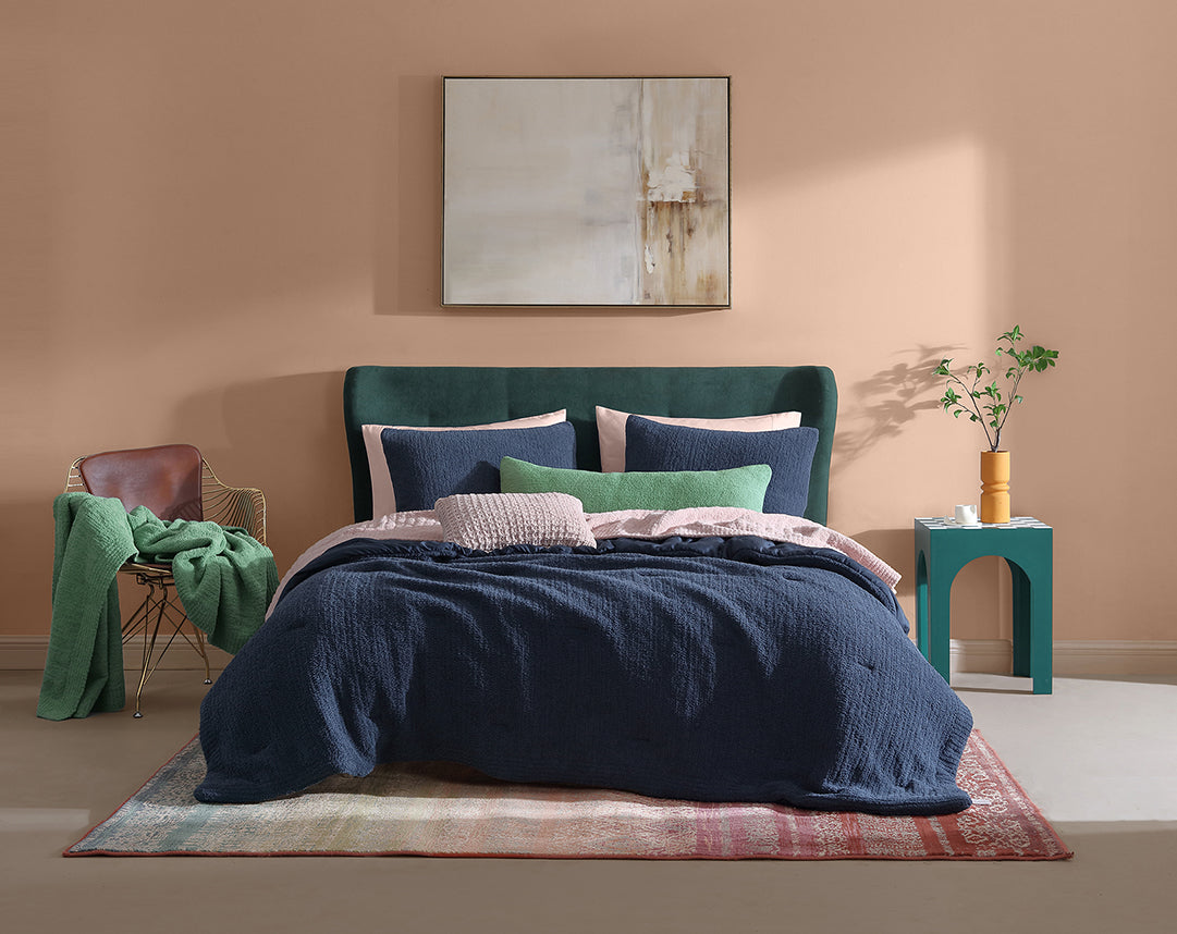 Snug + Lumière Sham Set