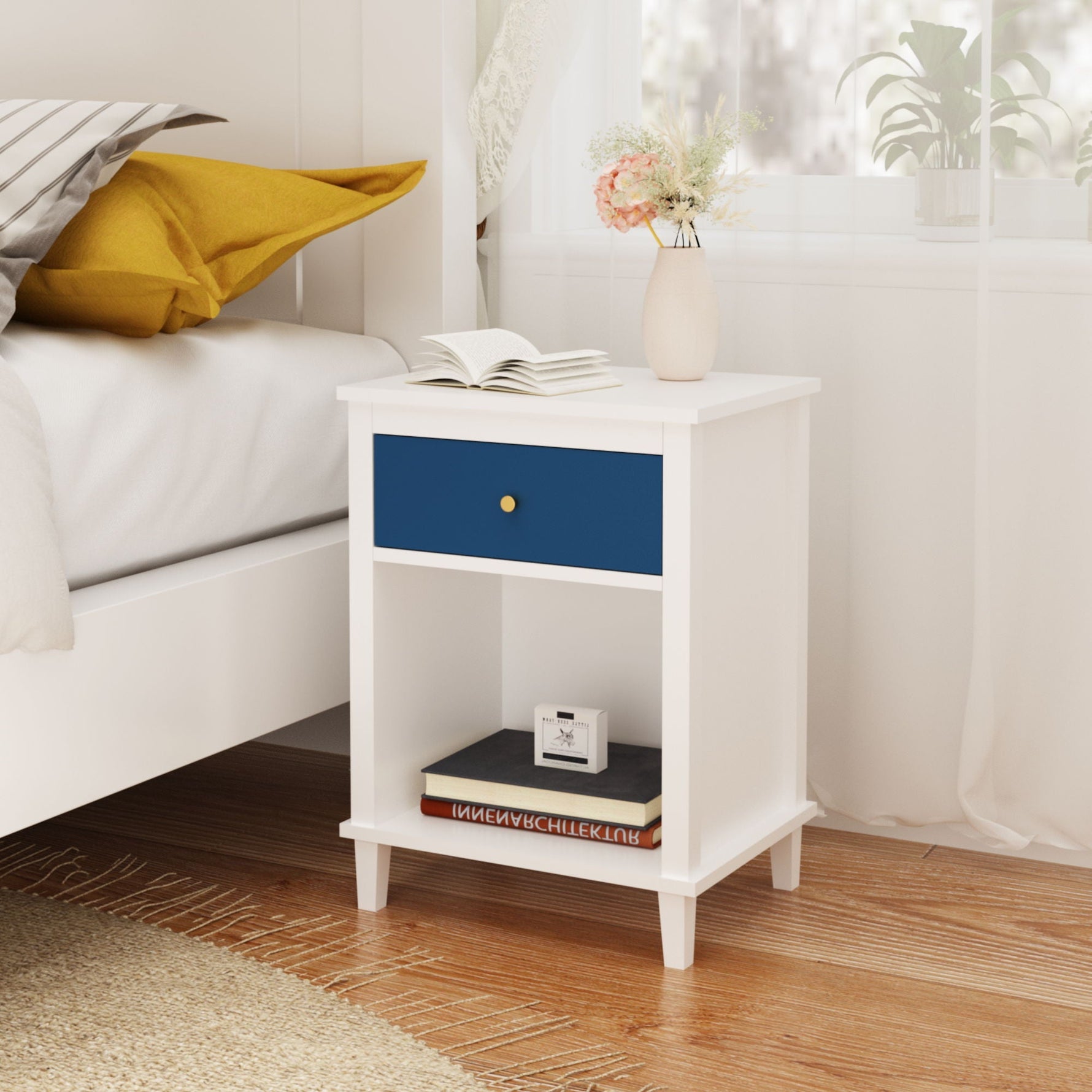 Nightstand With 1 Drawer and 1 Shelf