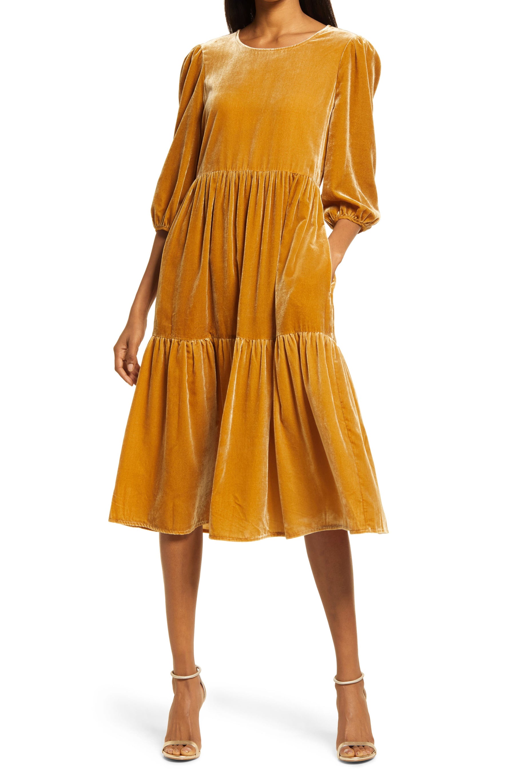Charles Henry Tie Back Tiered Midi Dress in Gold, Size Medium