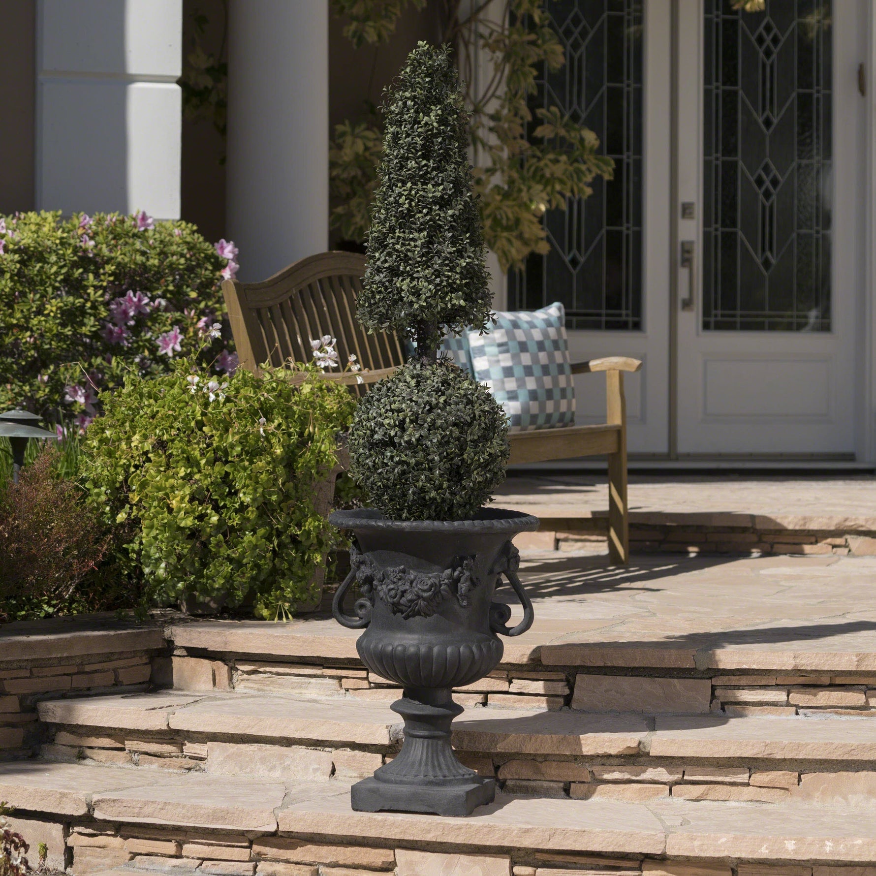 Buena Vista Urn