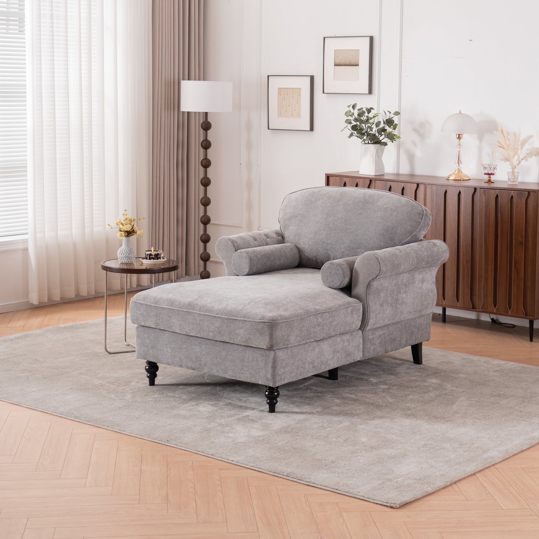 Oversized Chaise Lounge Indoor