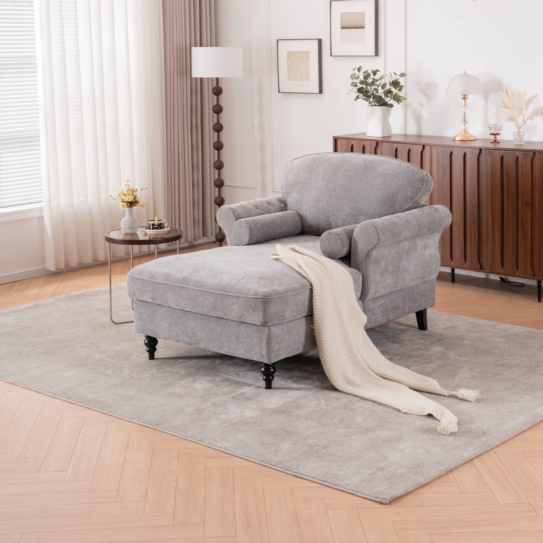 Oversized Chaise Lounge Indoor